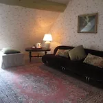 Chateau De Vauloge 4*