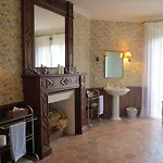 Chateau De Vauloge Fercé-sur-Sarthe