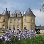 Chateau De Vauloge Frühstückspension Fercé-sur-Sarthe