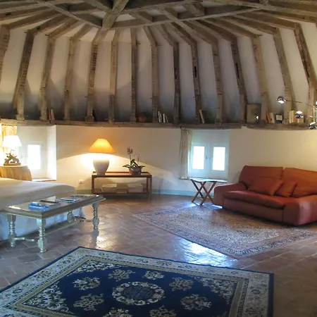 Alojamento de Acomodação e Pequeno-almoço Château De Vaulogé Fercé-sur-Sarthe
