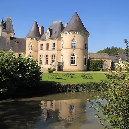 Chateau De Vauloge