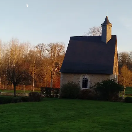Alojamento de Acomodação e Pequeno-almoço Château De Vaulogé Fercé-sur-Sarthe