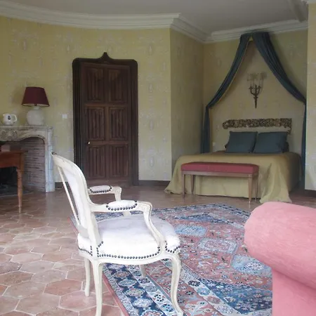 Château De Vaulogé Alojamento de Acomodação e Pequeno-almoço 4*
