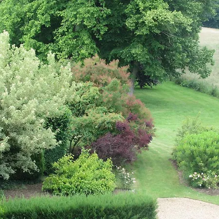 Bed & Breakfast Chateau De Vauloge 4*