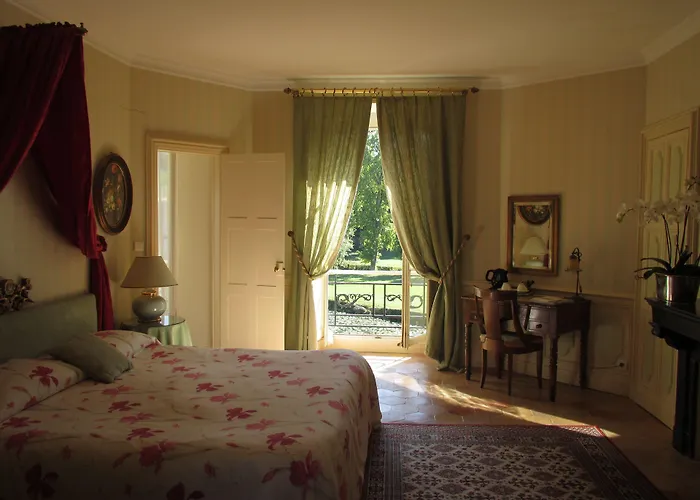 Bed & Breakfast Chateau De Vauloge Ferce-sur-Sarthe