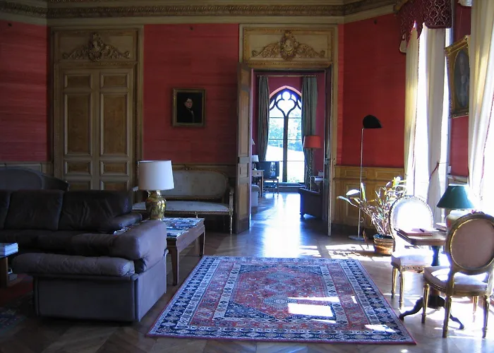 Château De Vaulogé 4*