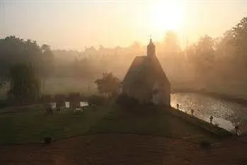 Château De Vaulogé Fercé-sur-Sarthe