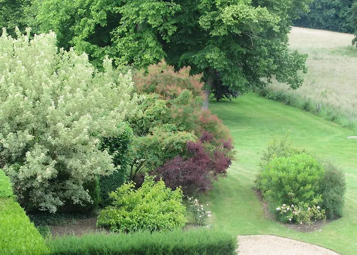 Bed & Breakfast Château De Vaulogé 4*