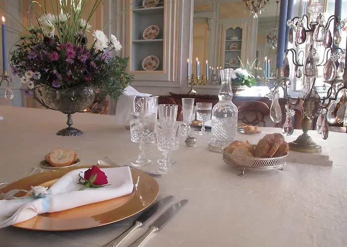 Chateau De Vauloge Ferce-sur-Sarthe