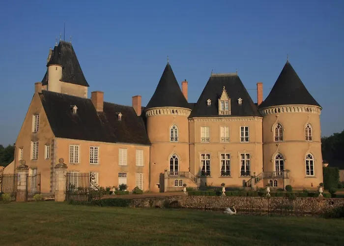 Chateau De Vauloge Bed & Breakfast 4*